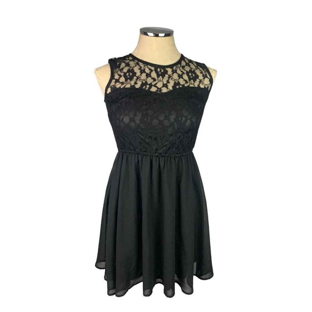 2 Divided by H&M‎ Black Fit and Flare Dress Lace Yoke Short Sleeveless